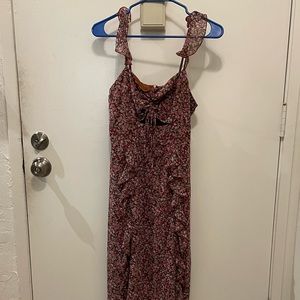 Adorable and flirty double slit midi dress